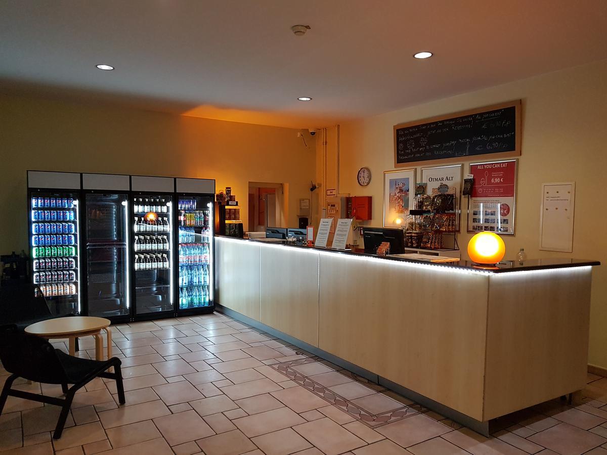 Happy Go Lucky Hotel + Hostel Schoneberg Берлин Экстерьер фото